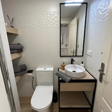 Alicante Beach Apartment *