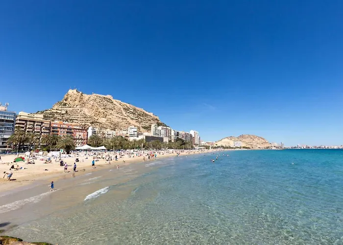 Alicante Beach Apartment * Alicante